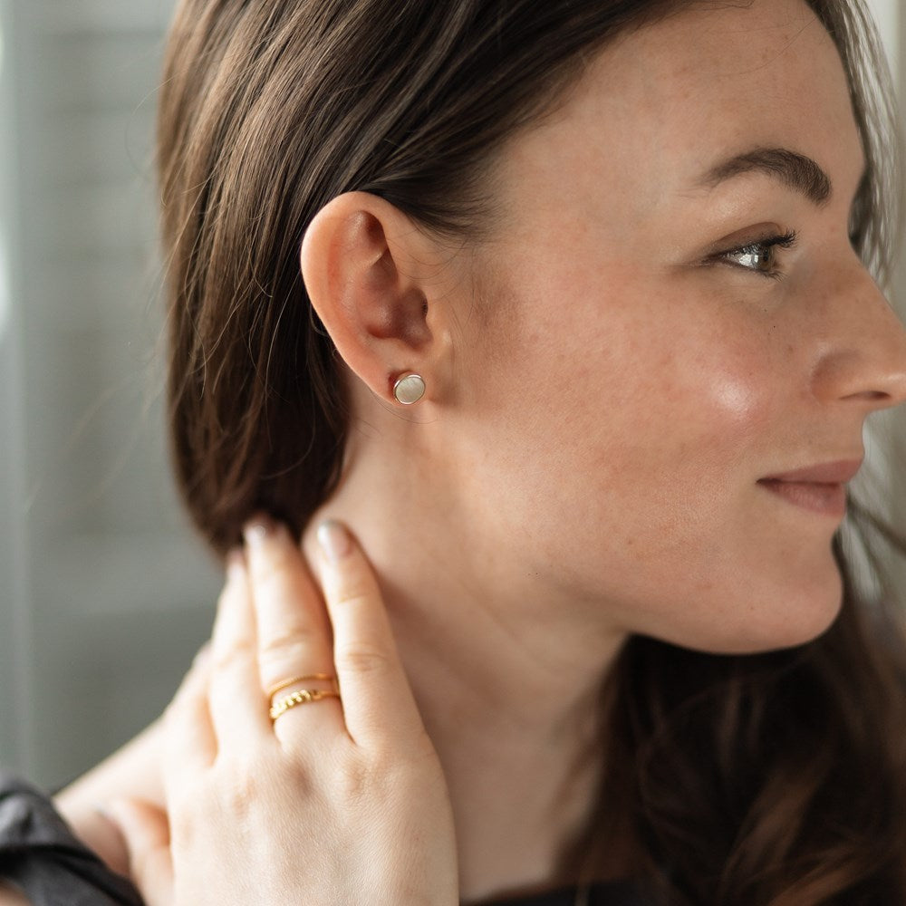 Alluring Studs-mother of pearl