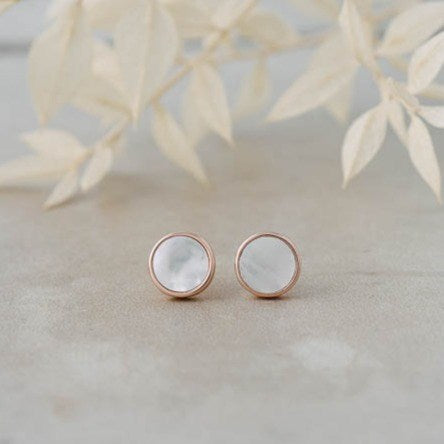 Alluring Studs-mother of pearl