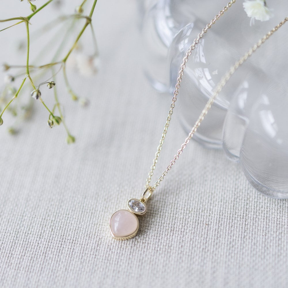 Anastasia Necklace-rose quartz/clear