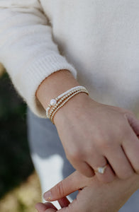 Bella Bracelet-mother of pearl/white pearl