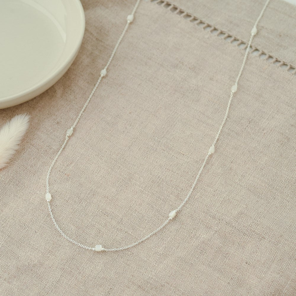 Ginny Necklace-mother of pearl