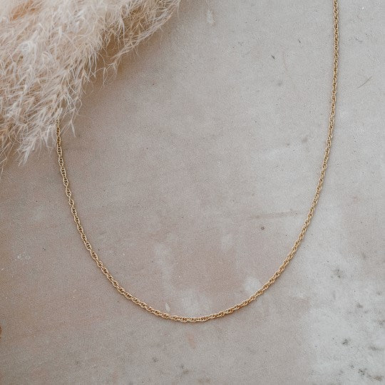 Lola Layering Chain