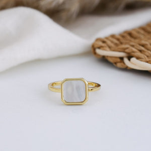 Milan Ring-mother of pearl