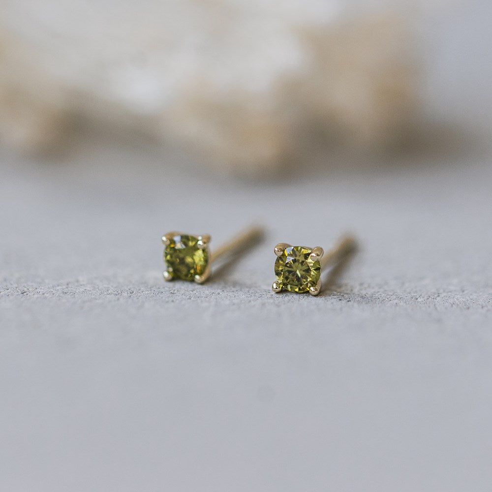 Shimmer Studs-moss green
