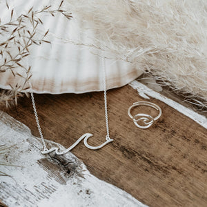 Sombrio Necklace