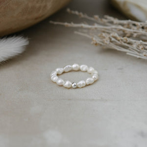 Sweet N Simple Ring-white pearl