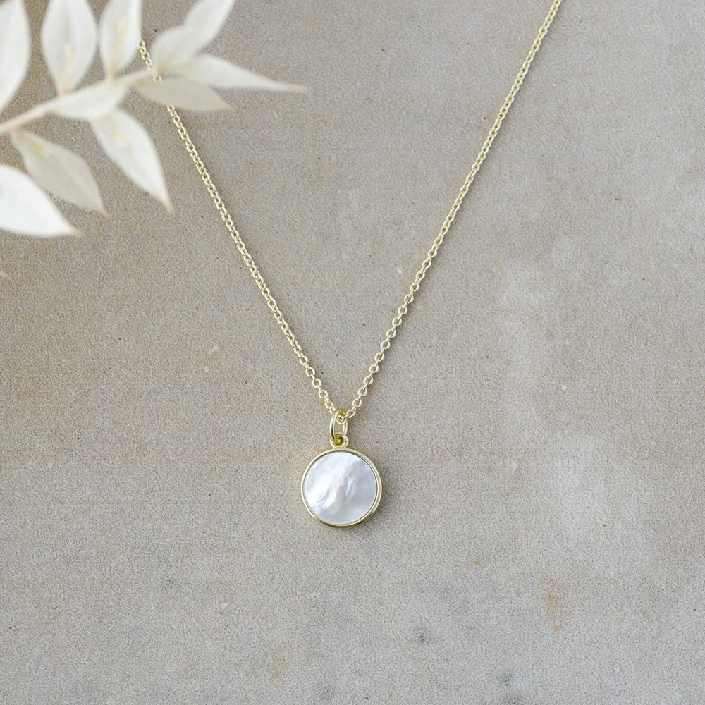 Alluring Necklace-mother of pearl